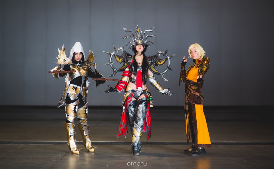 diablo_3_cosplay_by_sakuraflamme-d5wwyhb