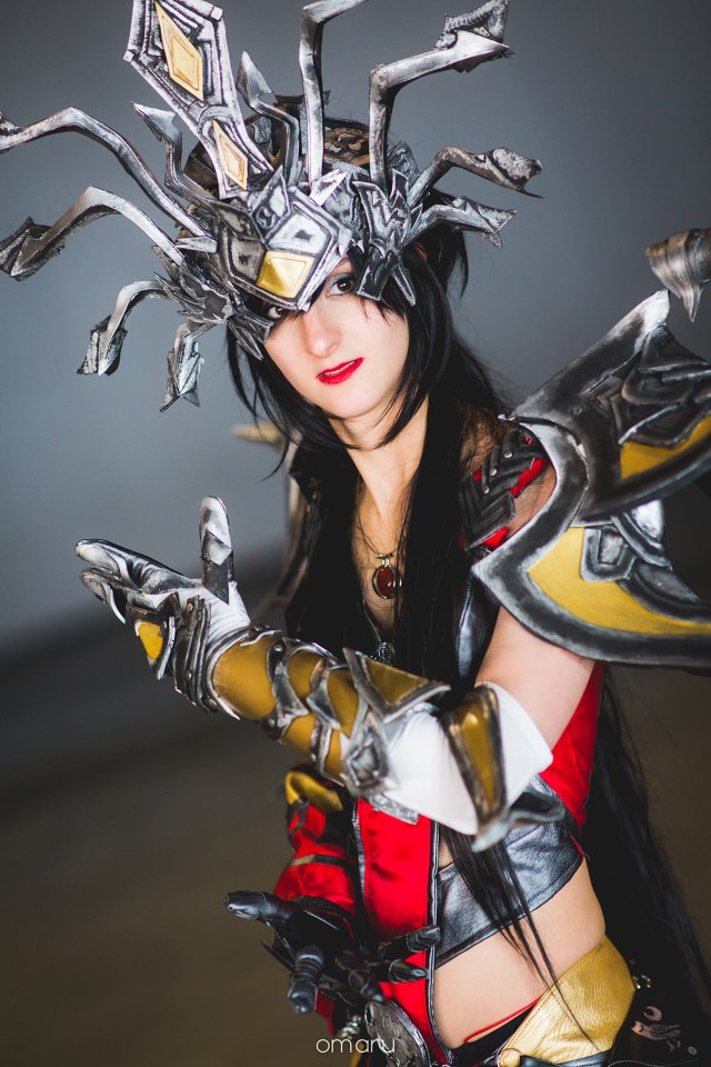 diablo_3_wizard_cosplay_by_sakuraflamme-d5wyhdc