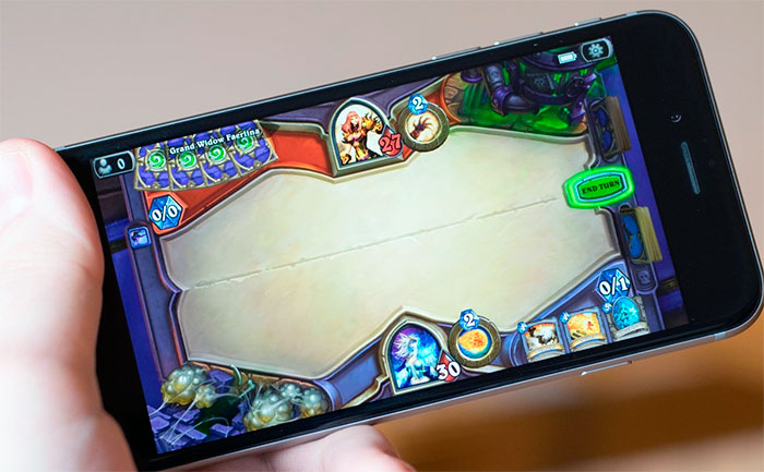 Игра Hearthstone вышла на смартфонах iOS и Android